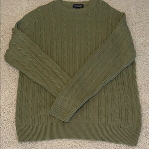 Roundtree & Yorke Olive Crewneck Sweater